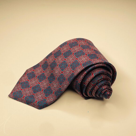 Striking Silk Red and Blue Givenchy Necktie - Picture 1 of 9